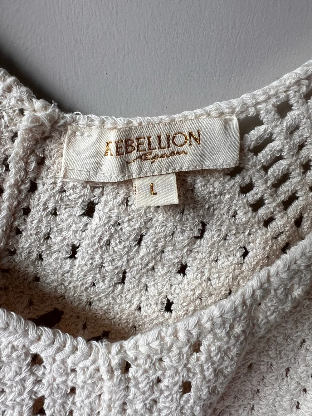 Rebellion White cotton Crochet Tank with Red Cherry Accents  size large - Picture 3 of 7